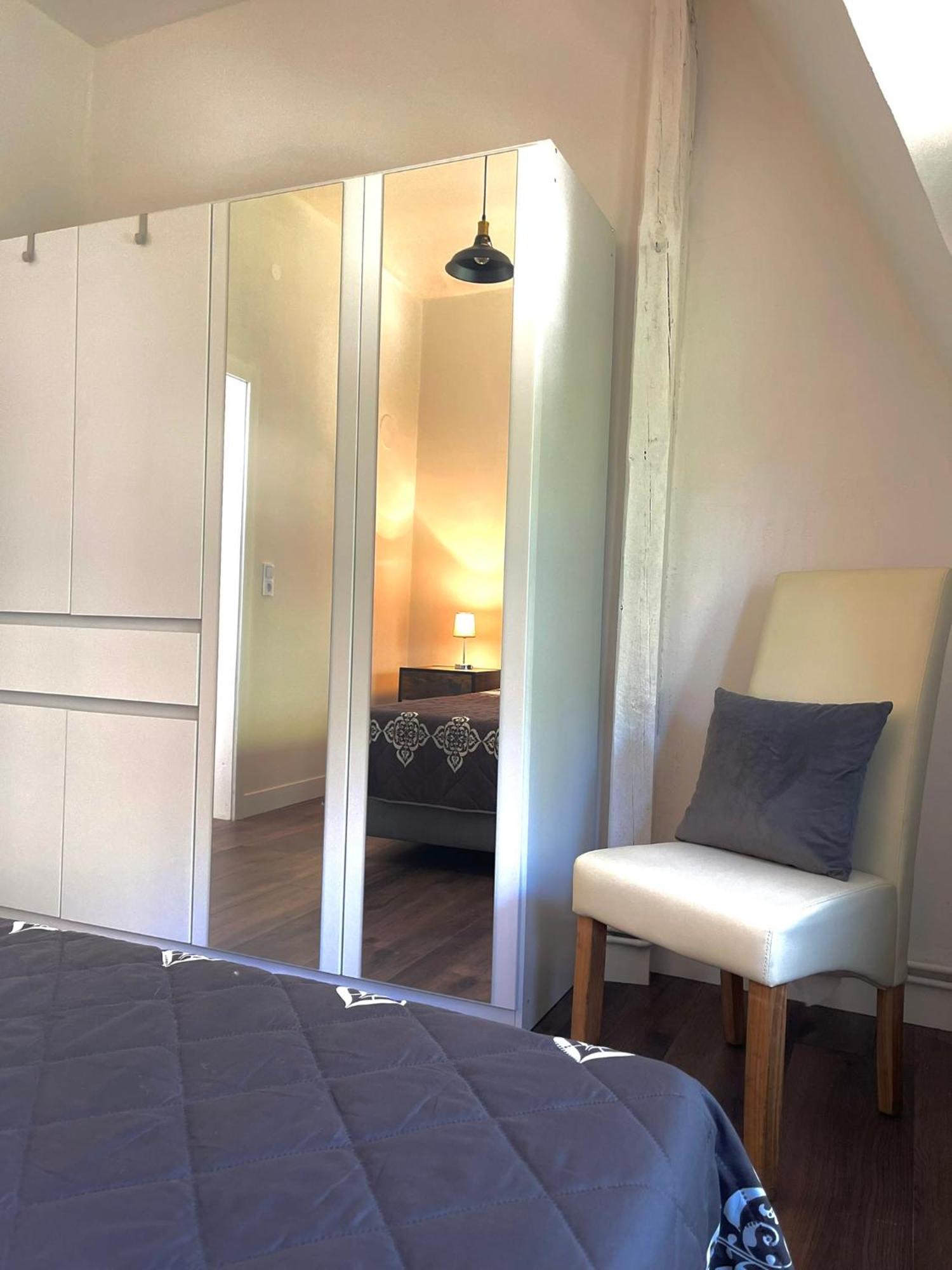 City Apartment, Ferienwohnung 3 Zkdb, Balkon, Dachgeschoss, Naehe Duesseldorf 크레펠트 외부 사진